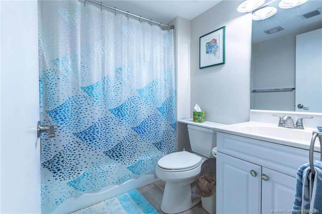 Stuart, Florida 34996, United States, 2 Bedrooms Bedrooms, ,2 BathroomsBathrooms,Residential,Active,210128