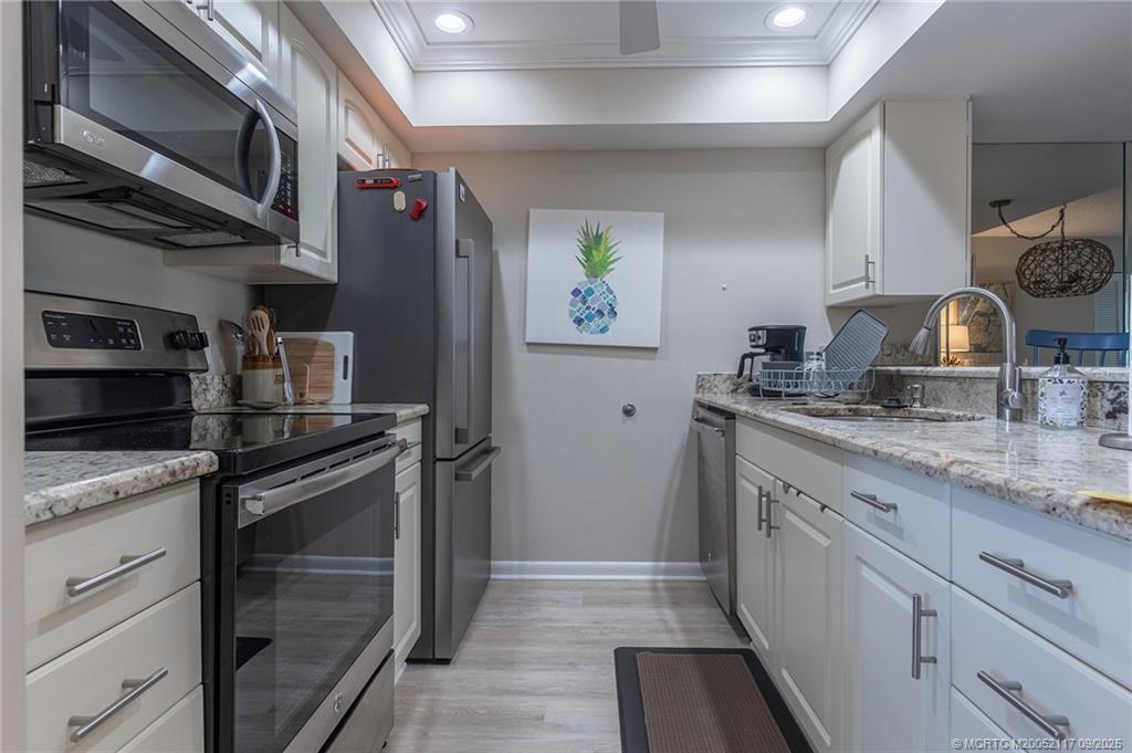 Stuart, Florida 34996, United States, 2 Bedrooms Bedrooms, ,2 BathroomsBathrooms,Residential,Active,210128