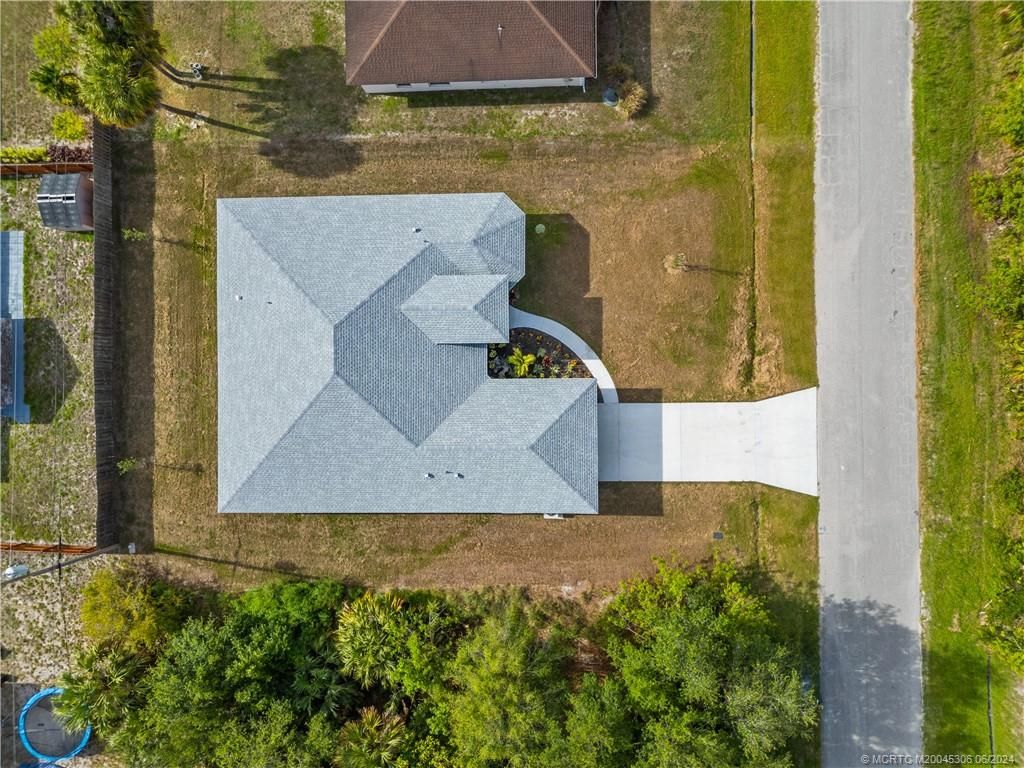 Photo of 4542 SW Wabash Street, Port Saint Lucie, FL 34953 (MLS # M20045306)