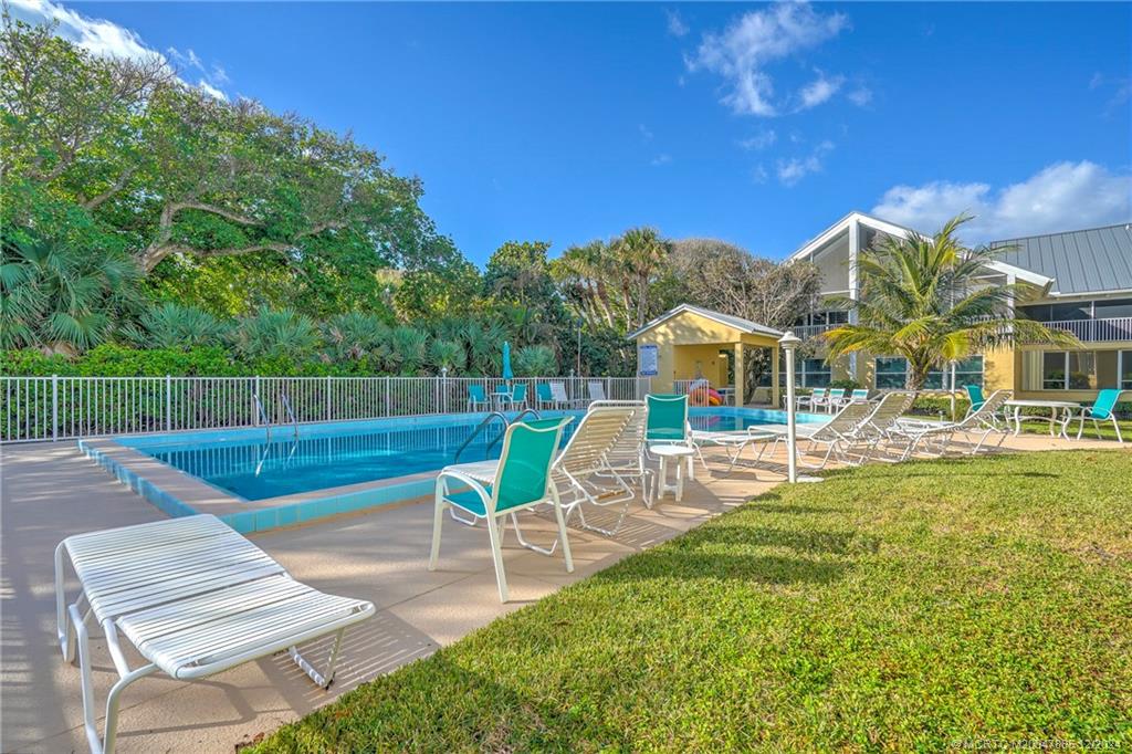 Stuart, Florida 34996, United States, 2 Bedrooms Bedrooms, ,3 BathroomsBathrooms,Residential,Active,28951