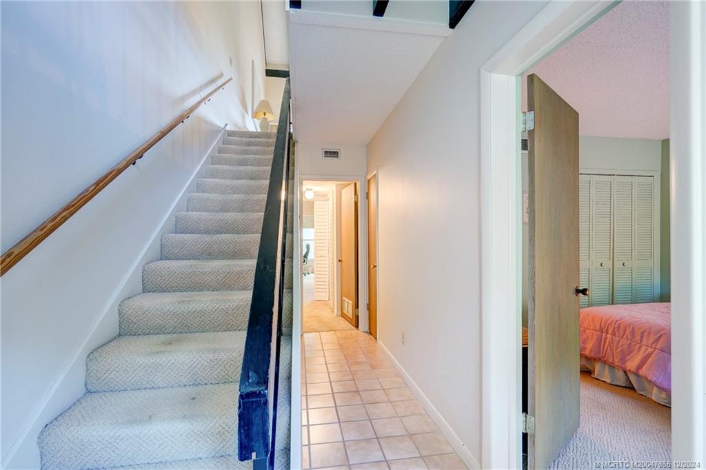 Stuart, Florida 34996, United States, 2 Bedrooms Bedrooms, ,3 BathroomsBathrooms,Residential,Active,28951