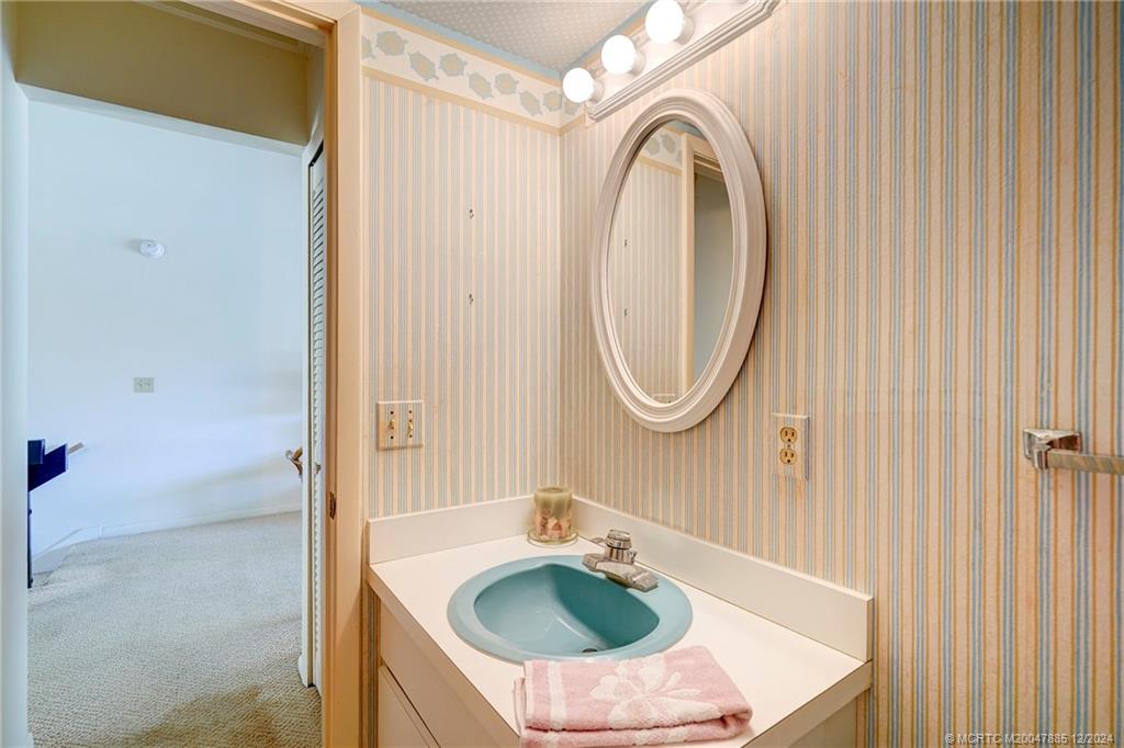 Stuart, Florida 34996, United States, 2 Bedrooms Bedrooms, ,3 BathroomsBathrooms,Residential,Active,28951