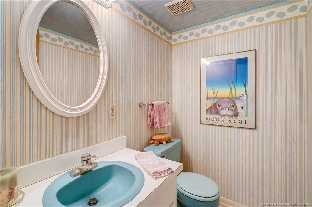 Stuart, Florida 34996, United States, 2 Bedrooms Bedrooms, ,3 BathroomsBathrooms,Residential,Active,28951