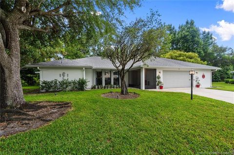Photo of 542 SE Woods Edge Trail, Stuart, FL 34997 (MLS # M20050810)