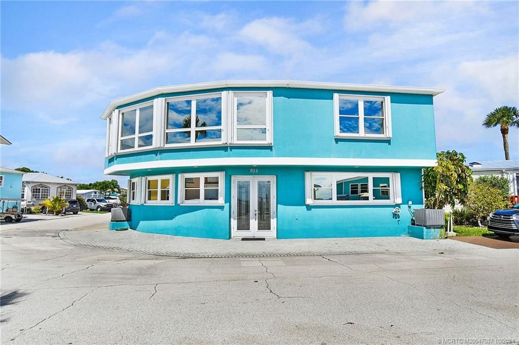 Photo of 935 Nettles Boulevard, Jensen Beach, FL 34957 (MLS # M20047037)