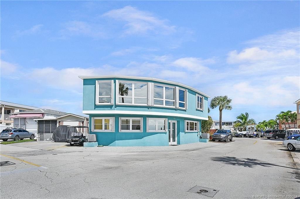 Photo of 935 Nettles Boulevard, Jensen Beach, FL 34957 (MLS # M20047037)