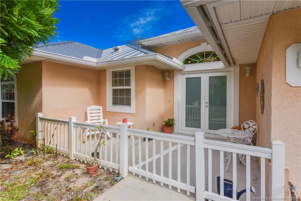 Photo of 5374 SE Running Oak Circle, Stuart, FL 34997 (MLS # M20052687)