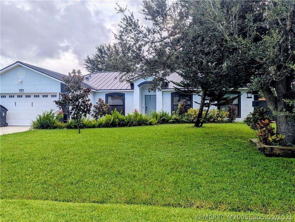 Photo of 2097 SW Savage Boulevard, Port Saint Lucie, FL 34953 (MLS # M20056805)