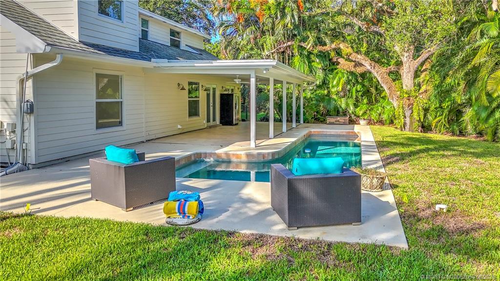 Sewalls Point, Florida 34996, United States, 4 Bedrooms Bedrooms, ,3 BathroomsBathrooms,Residential,Coming Soon,201772