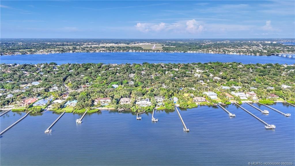 Sewalls Point, Florida 34996, United States, 4 Bedrooms Bedrooms, ,3 BathroomsBathrooms,Residential,Coming Soon,201772