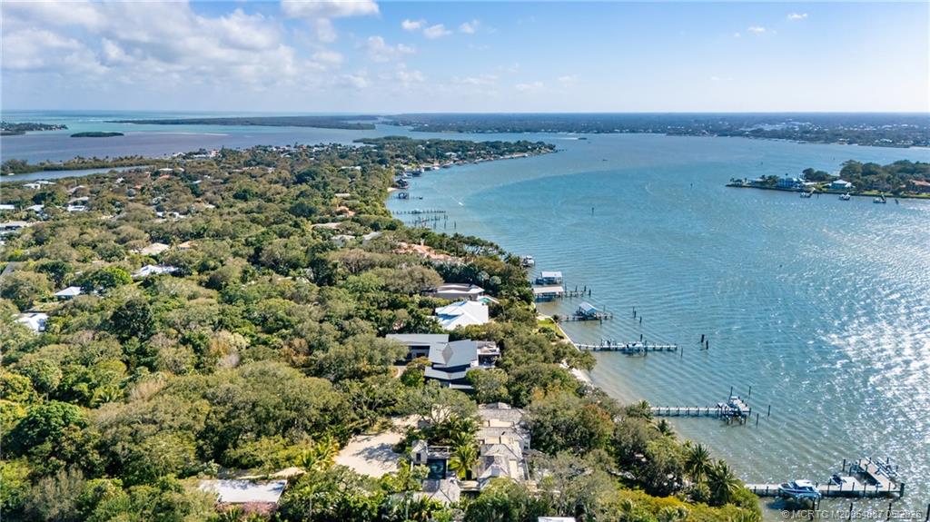 109 S River Road