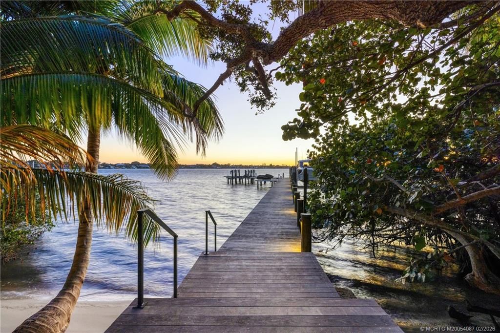 Photo of 109 S River Road, Stuart, FL 34996 (MLS # M20054087)