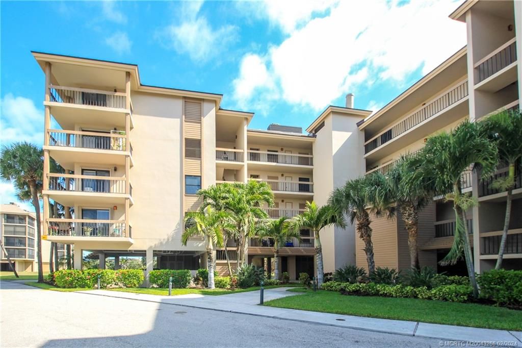 Photo of 2491 NE Ocean Boulevard #403, Stuart, FL 34996 (MLS # M20043266)