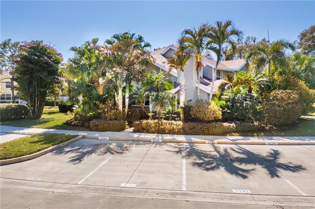 Photo of 3784 SW Sunset Trace Circle, Palm City, FL 34990 (MLS # M20054457)