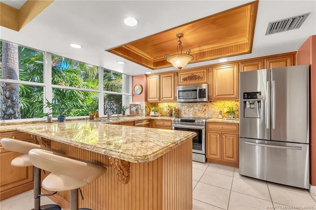 Photo of 3784 SW Sunset Trace Circle, Palm City, FL 34990 (MLS # M20054457)