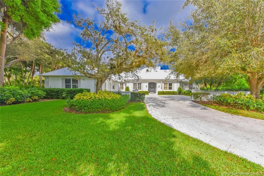 Photo of 4381 SW Parkgate Boulevard, Palm City, FL 34990 (MLS # M20049139)