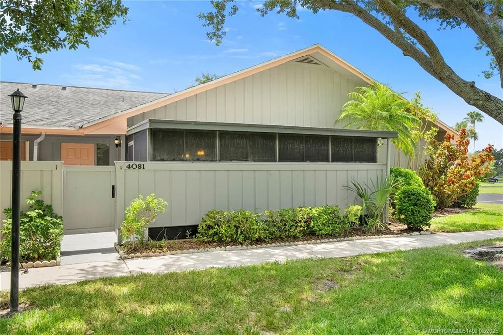 Photo of 4081 NW Cinnamon Tree Circle, Jensen Beach, FL 34957 (MLS # M20051490)
