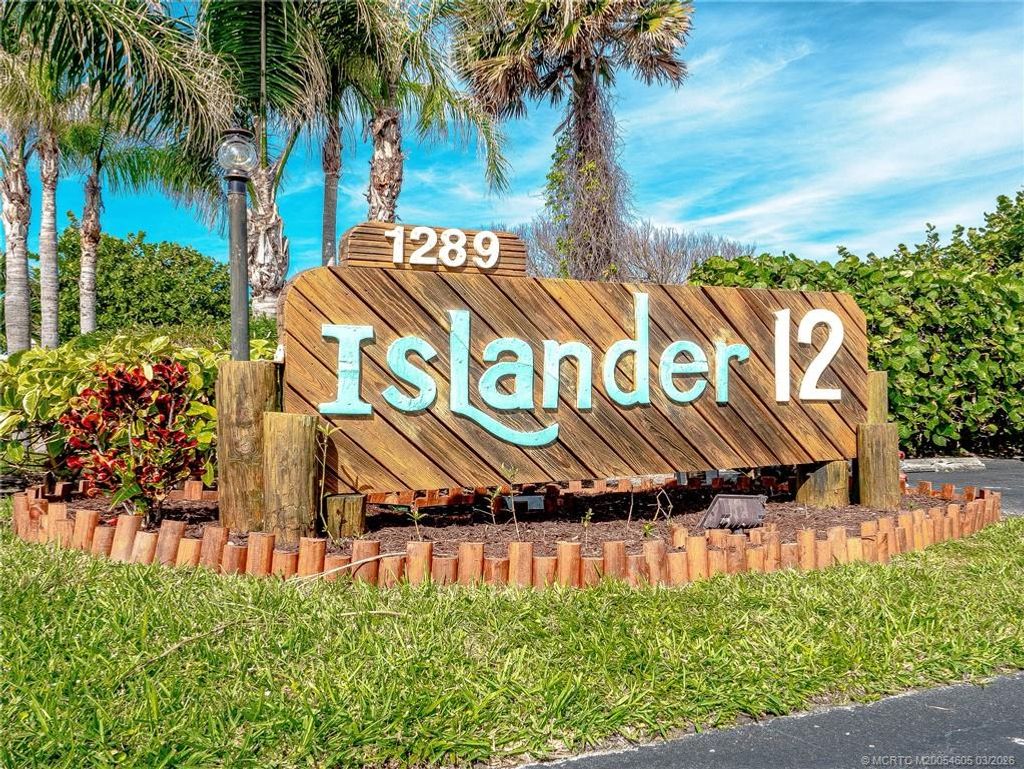 Photo of 1289 NE Ocean Boulevard #4, Stuart, FL 34996 (MLS # M20054605)