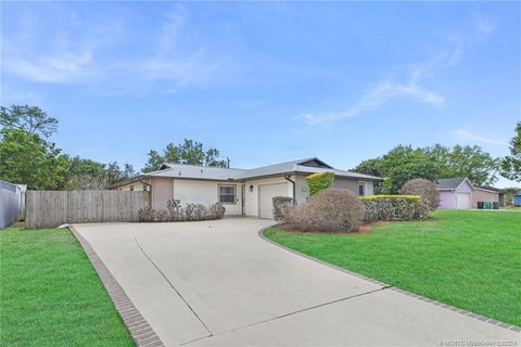 Photo of 542 NW La Brea Avenue, Port Saint Lucie, FL 34983 (MLS # M20054941)