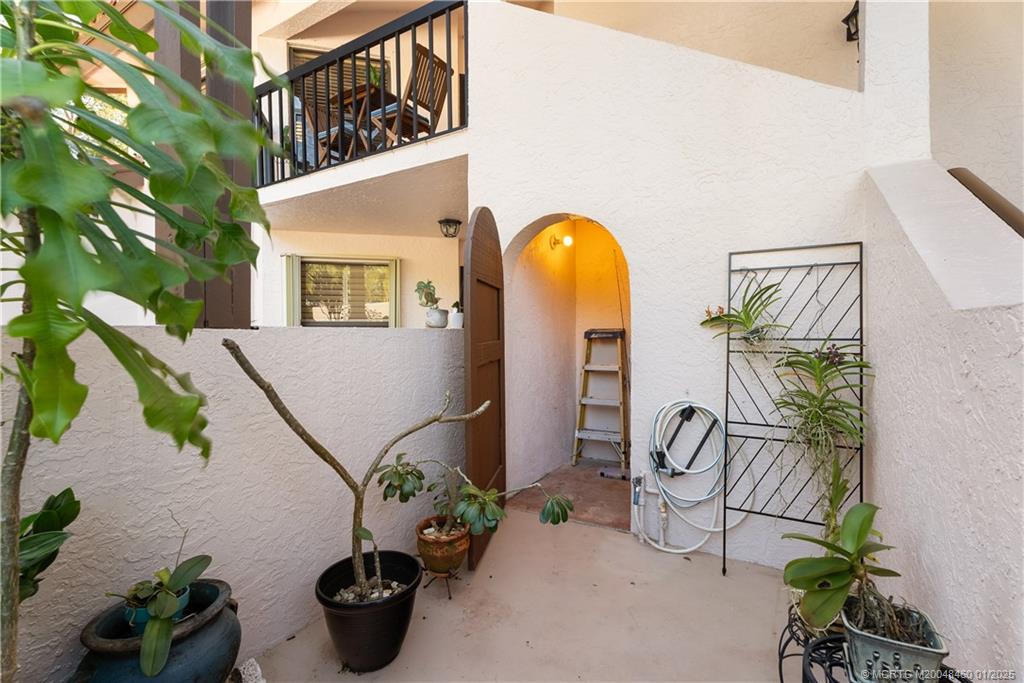 Stuart, Florida 34997, United States, 2 Bedrooms Bedrooms, ,2 BathroomsBathrooms,Residential,Active,18783