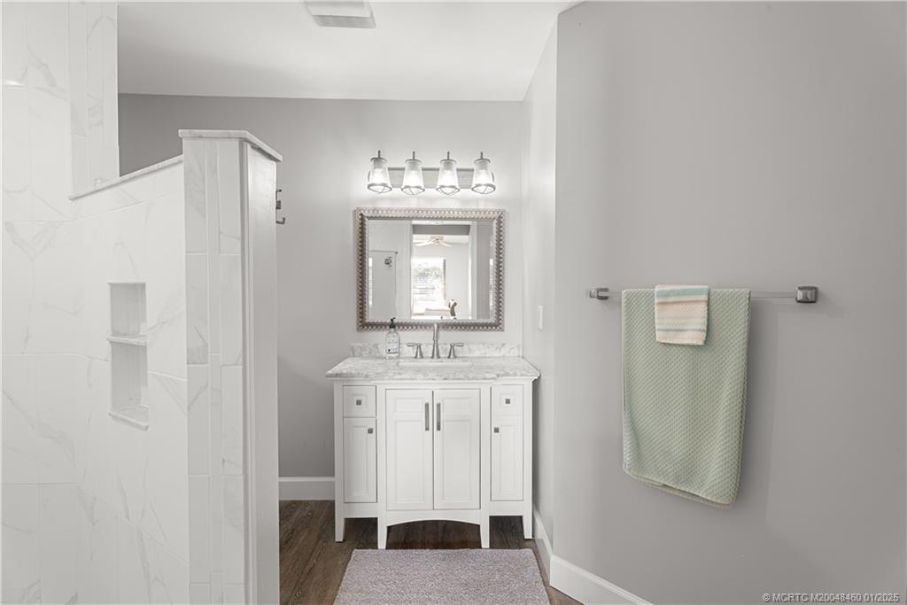 Stuart, Florida 34997, United States, 2 Bedrooms Bedrooms, ,2 BathroomsBathrooms,Residential,Active,18783