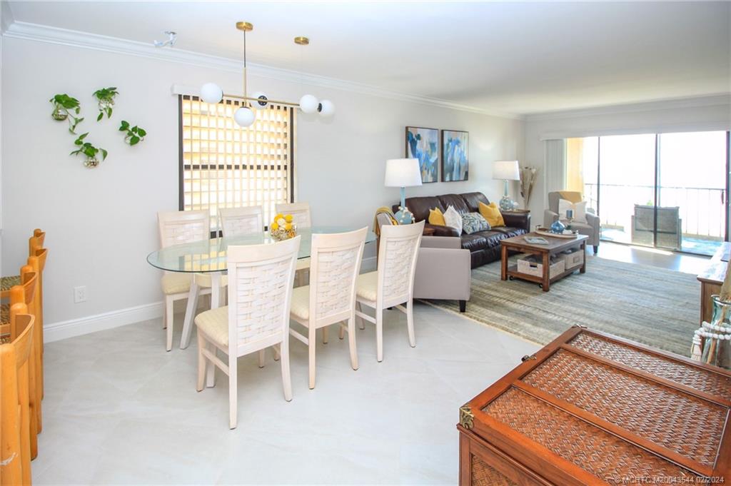 Stuart, Florida 34996, United States, 2 Bedrooms Bedrooms, ,2 BathroomsBathrooms,Residential,Active,64087