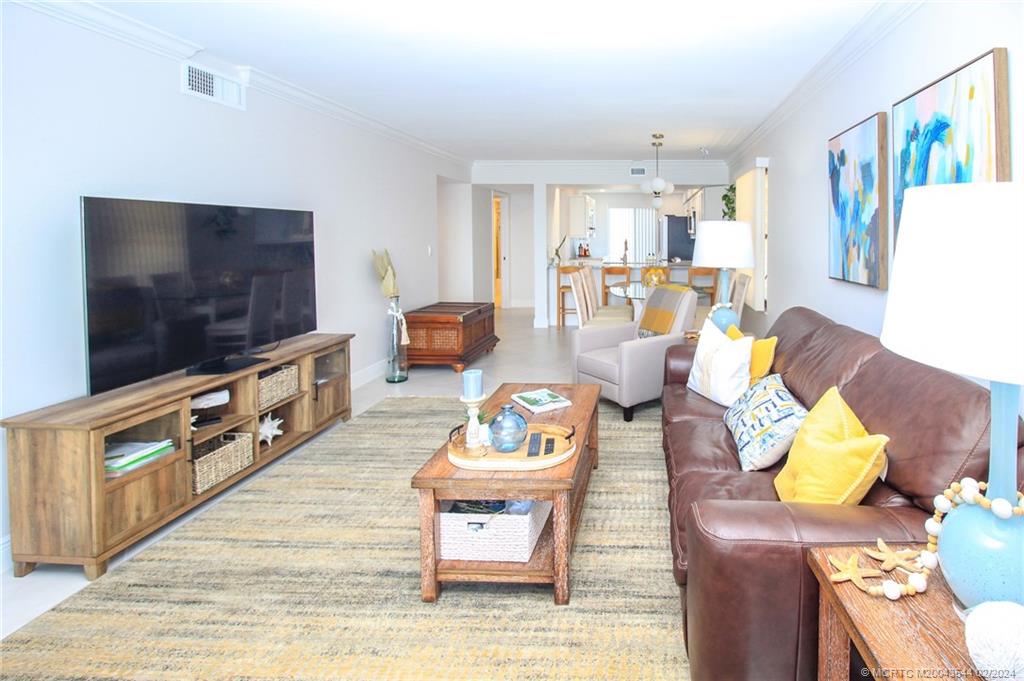 Stuart, Florida 34996, United States, 2 Bedrooms Bedrooms, ,2 BathroomsBathrooms,Residential,Active,64087