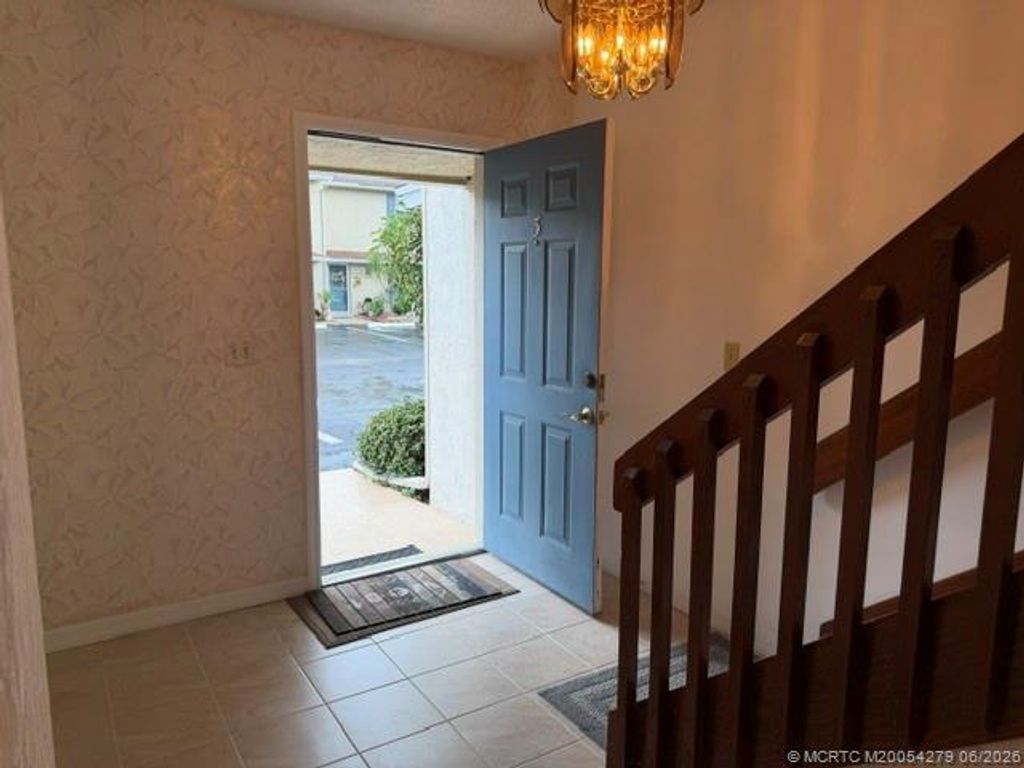 Photo of 80 SW Blackburn Terrace #3, Stuart, FL 34997 (MLS # M20054279)