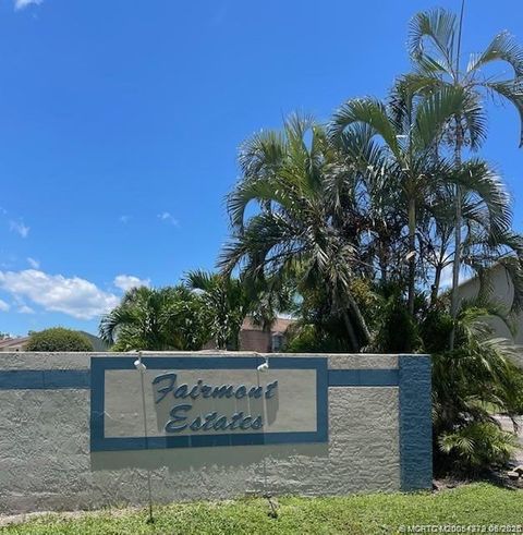 Townhouse For Sale - 80 SW Blackburn Terrace #3<br/> Stuart, FL 34997