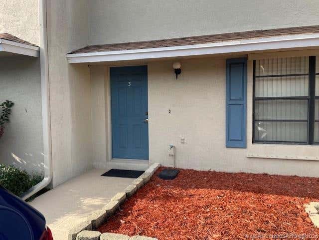 Photo of 80 SW Blackburn Terrace #3, Stuart, FL 34997 (MLS # M20054279)