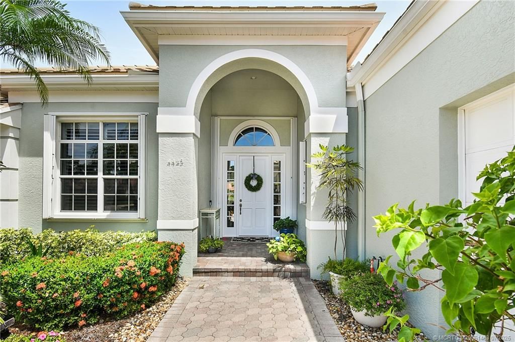 Photo of 4425 SE Frazier Court, Stuart, FL 34997 (MLS # M20051463)