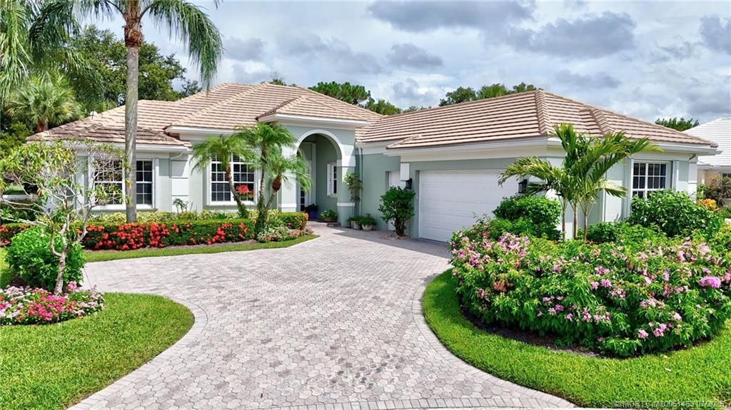 Photo of 4425 SE Frazier Court, Stuart, FL 34997 (MLS # M20051463)