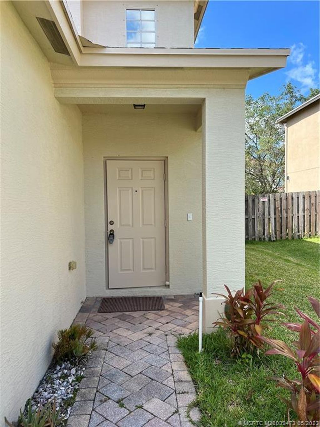 Photo of 9512 Portside Drive, Fort Pierce, FL 34945 (MLS # M20039473)