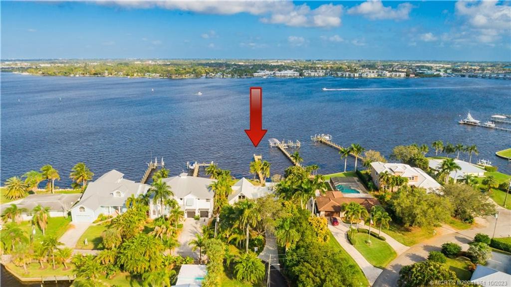 Photo of 2034 SW Mockingbird Lane, Palm City, FL 34990 (MLS # M20041351)