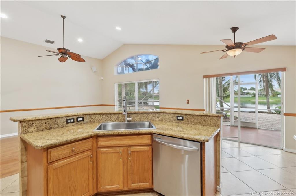 Stuart, Florida 34997, United States, 4 Bedrooms Bedrooms, ,3 BathroomsBathrooms,Residential,Active,138673