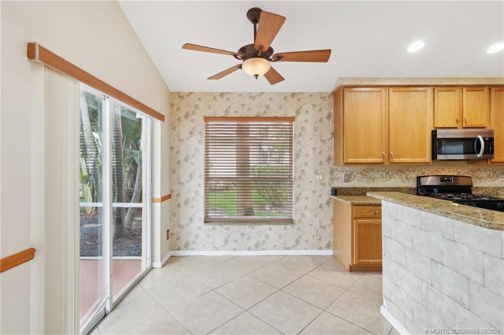 Stuart, Florida 34997, United States, 4 Bedrooms Bedrooms, ,3 BathroomsBathrooms,Residential,Active,138673