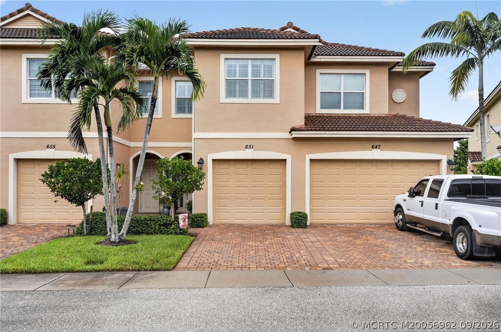 Photo of 651 SW Glen Crest Way, Stuart, FL 34997 (MLS # M20056962)