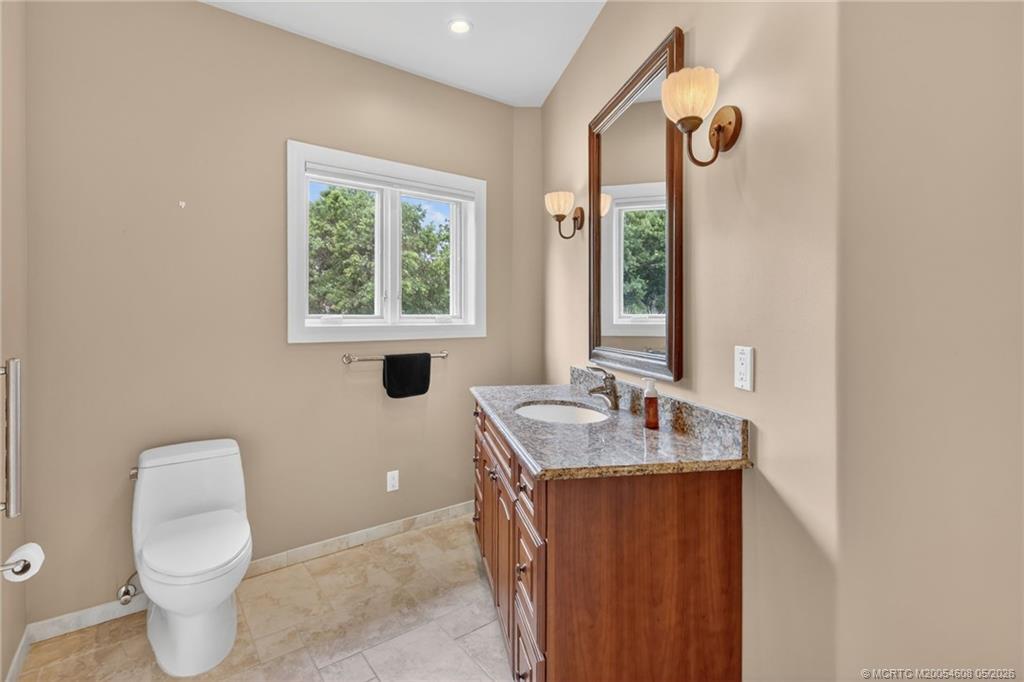 Stuart, Florida, 34997, United States, 3 Bedrooms Bedrooms, ,2 BathroomsBathrooms,Residential,Active,2034291