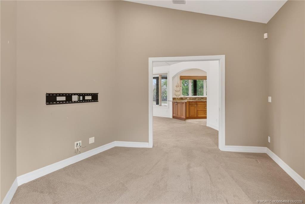 Stuart, Florida, 34997, United States, 3 Bedrooms Bedrooms, ,2 BathroomsBathrooms,Residential,Active,2034291