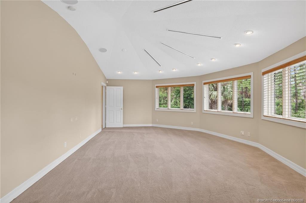 Stuart, Florida, 34997, United States, 3 Bedrooms Bedrooms, ,2 BathroomsBathrooms,Residential,Active,2034291