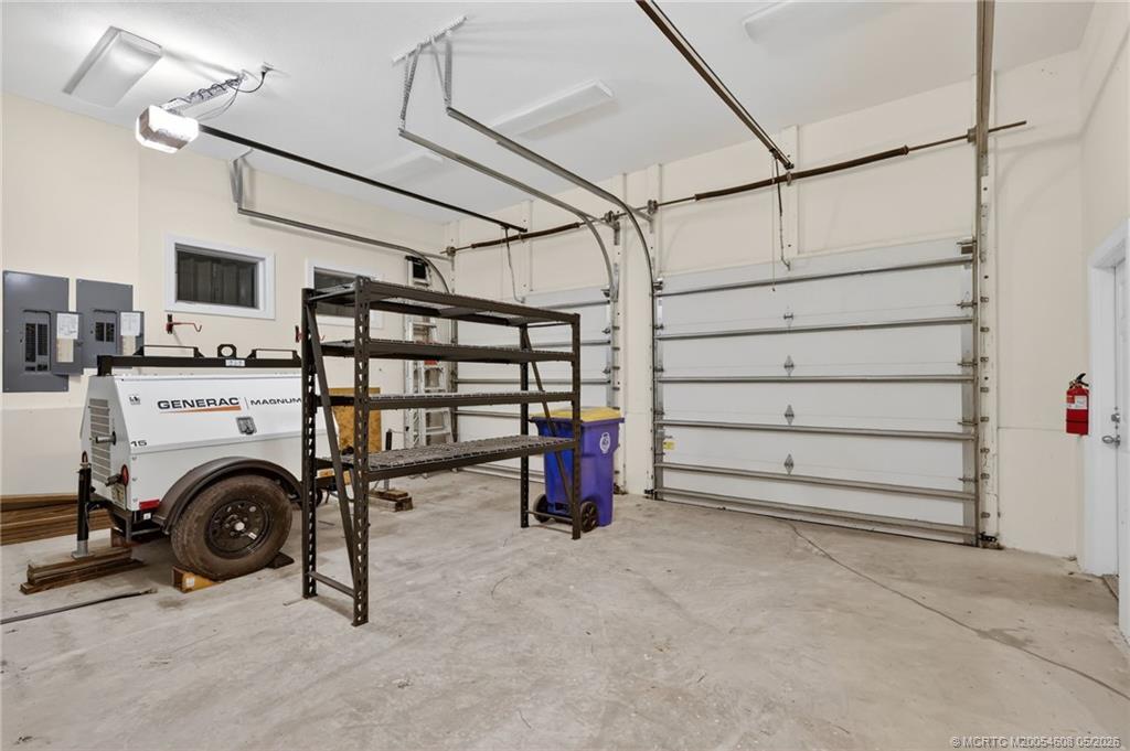 Stuart, Florida, 34997, United States, 3 Bedrooms Bedrooms, ,2 BathroomsBathrooms,Residential,Active,2034291