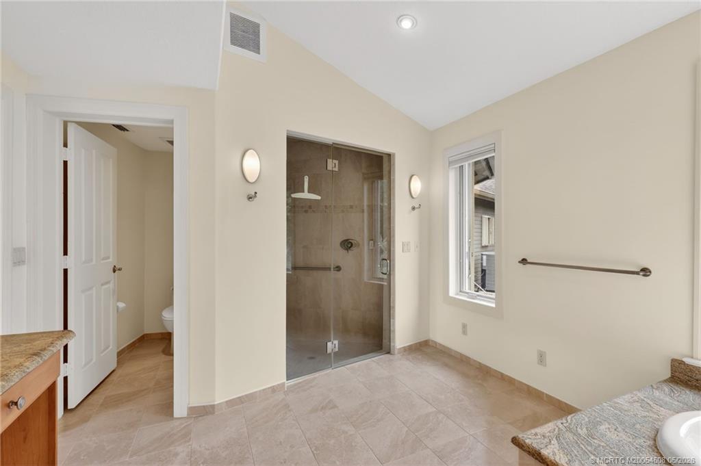 Stuart, Florida, 34997, United States, 3 Bedrooms Bedrooms, ,2 BathroomsBathrooms,Residential,Active,2034291