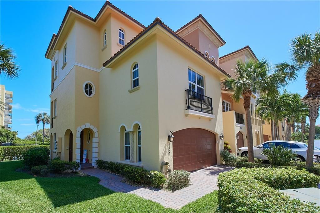 Photo of 128 Ocean Bay Drive, Jensen Beach, FL 34957 (MLS # M20038639)