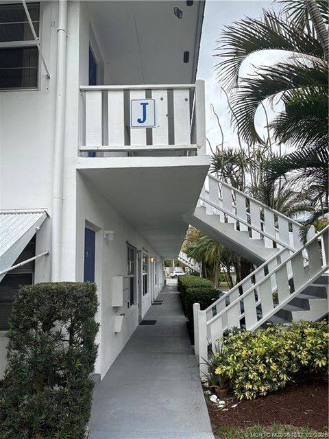 Photo of 2929 SE Ocean Boulevard #J3, Stuart, FL 34996 (MLS # M20054527)