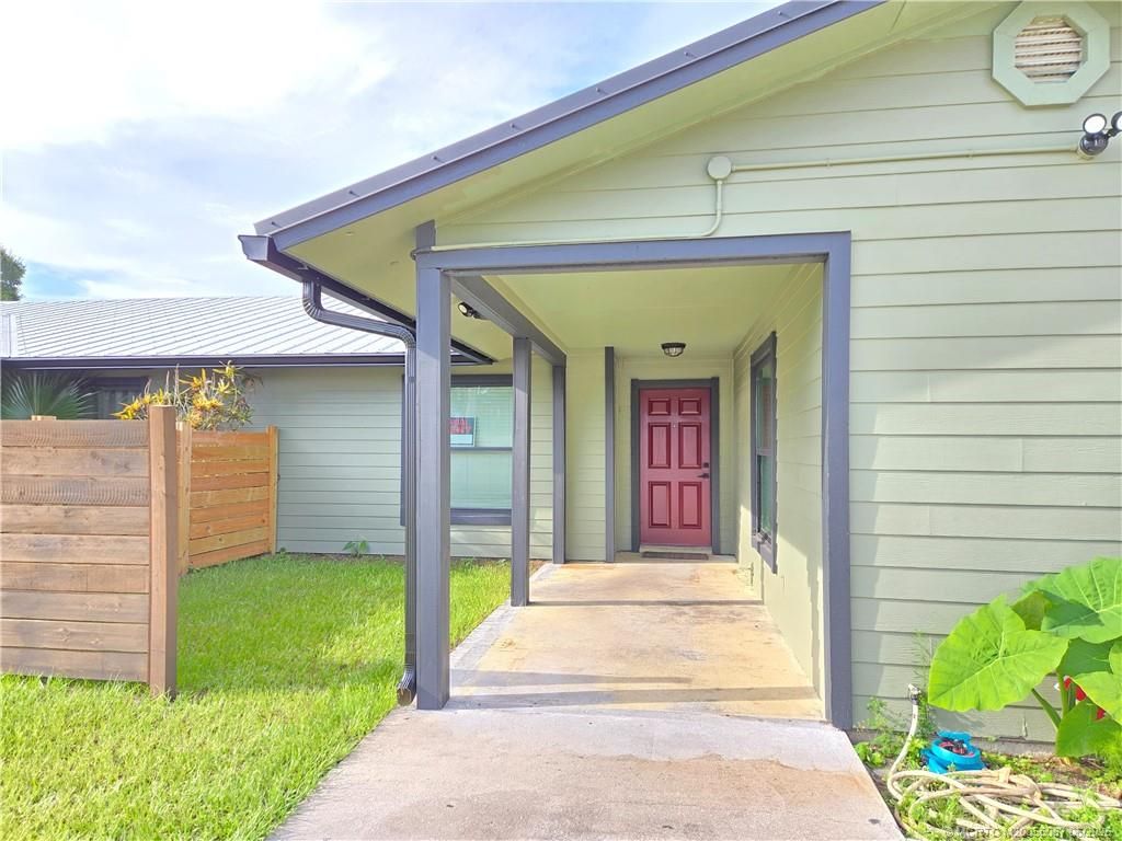 Photo of 4508 SE Salvatori Road, Stuart, FL 34997 (MLS # M20056067)
