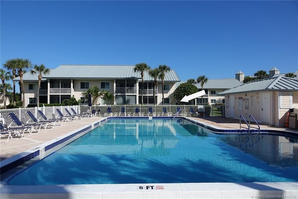 Photo of 534 NE Plantation Road #4601, Stuart, FL 34996 (MLS # M20041924)