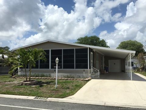 Mobile Home For Sale - 14488 Sw Golf Club Drive<br/> Martin County, Indiantown, FL 34956