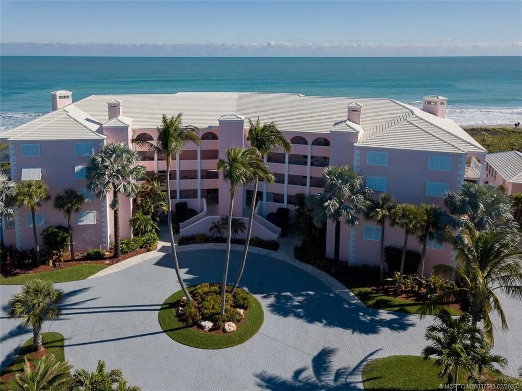 Photo of 1701 NE Ocean Boulevard #103, Stuart, FL 34996 (MLS # M20037593)