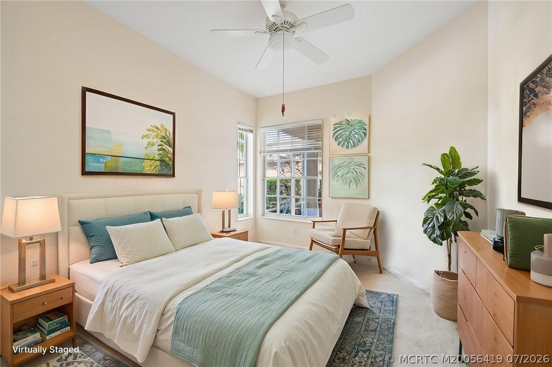 4516 NW Wandering Oak Court