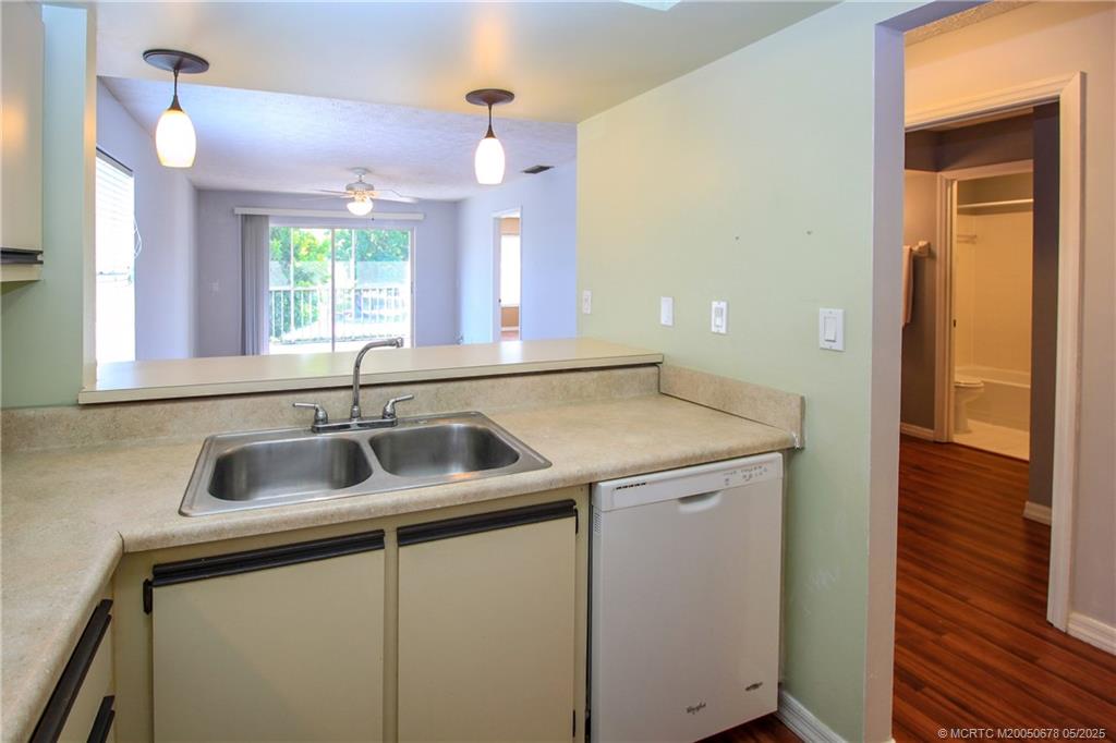 Stuart, Florida 34994, United States, 2 Bedrooms Bedrooms, ,2 BathroomsBathrooms,Residential,Active,133091